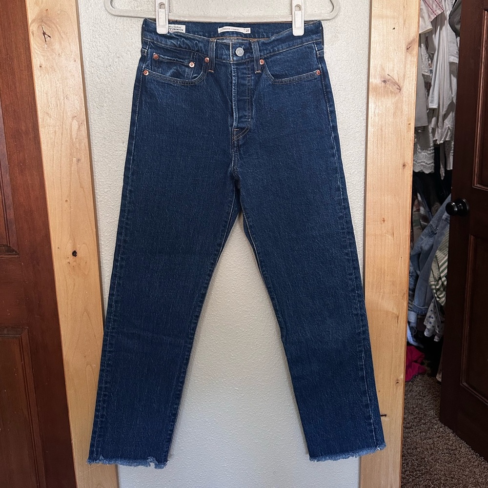 Wedgie straight jeans